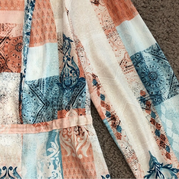 Chico’s Floral Button Cinched Tie Waist Blouse Size 1 (M/8) - Picture 9 of 14